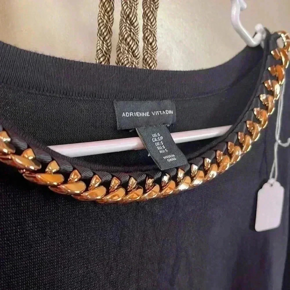 Adrienne Vittadini Women’s beautiful sweater. Size small. - Picture 6 of 8